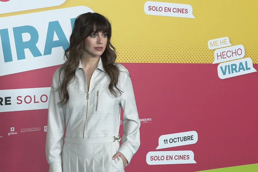 La actriz Blanca Suárez posa durante la presentación de la comedia "Me he hecho viral", dirigida por Jorge Coira, responsable de series como "Hierro" o "Rapa".