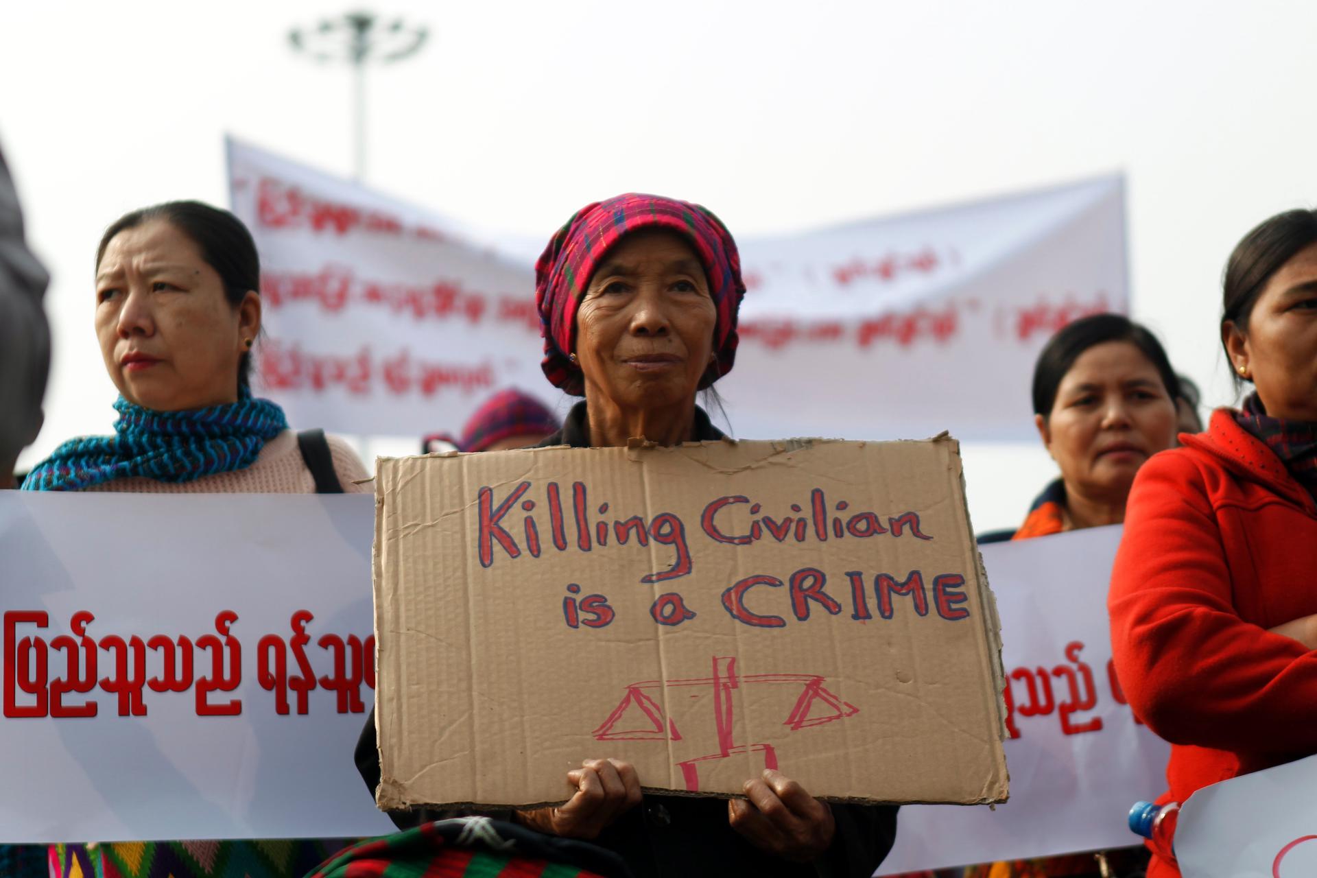 Dozens of people from Myanmar's Kachin minority take part in a protest in Myitkyina, Kachin State, Myanmar, 5 February 2018. EFE-EPA FILE/Si Thu Mkn