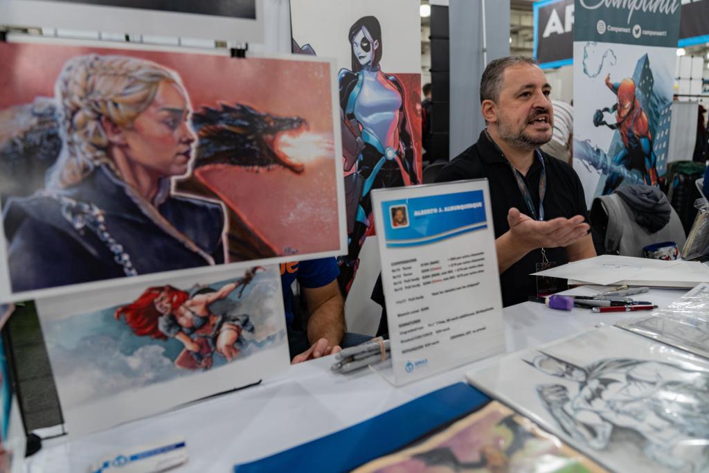 El ilustrador español David Baldeón participa en el Comic Con 2023, el 13 de octubre de 2023, en Nueva York (EE.UU.). EFE/ Ángel Colmenares
