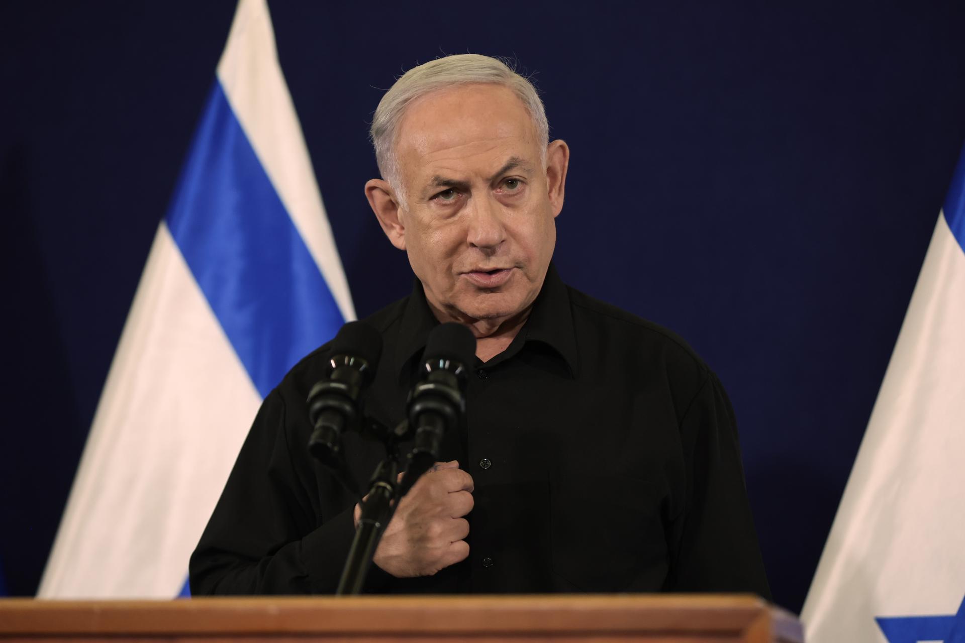 Israel's Prime Minister Benjamin Netanyahu addresses a press conference in The Kirya military base in Tel Aviv, Israel, 28 October 2023. EFE/EPA/ABIR SULTAN / POOL