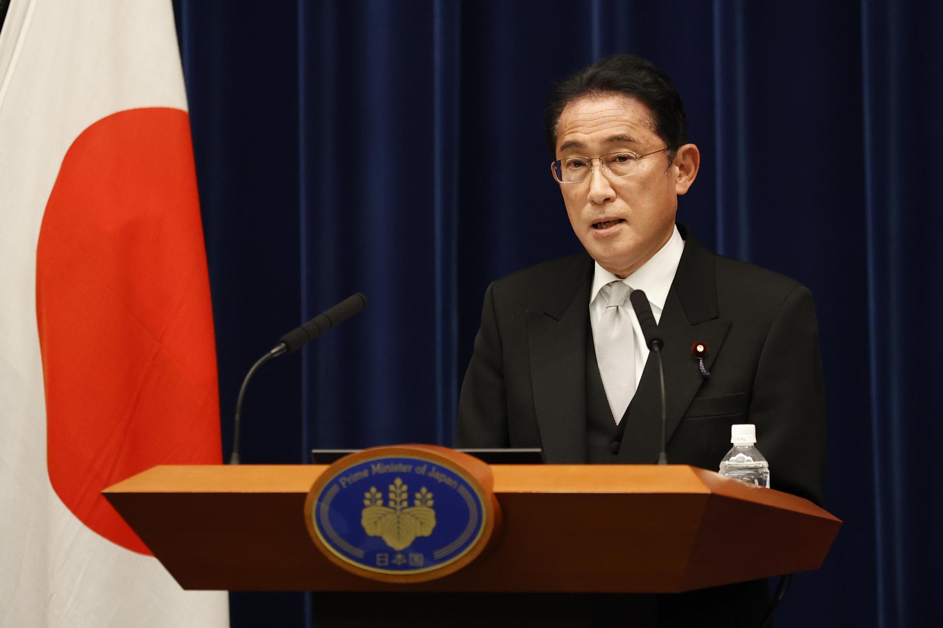 Japanese Prime Minister Fumio Kishida speaks during a press conference at the prime minister's official residence in Tokyo, Japan, 10 August 2022 .EFE-EPA FILE/Rodrigo Reyes Marin / POOL