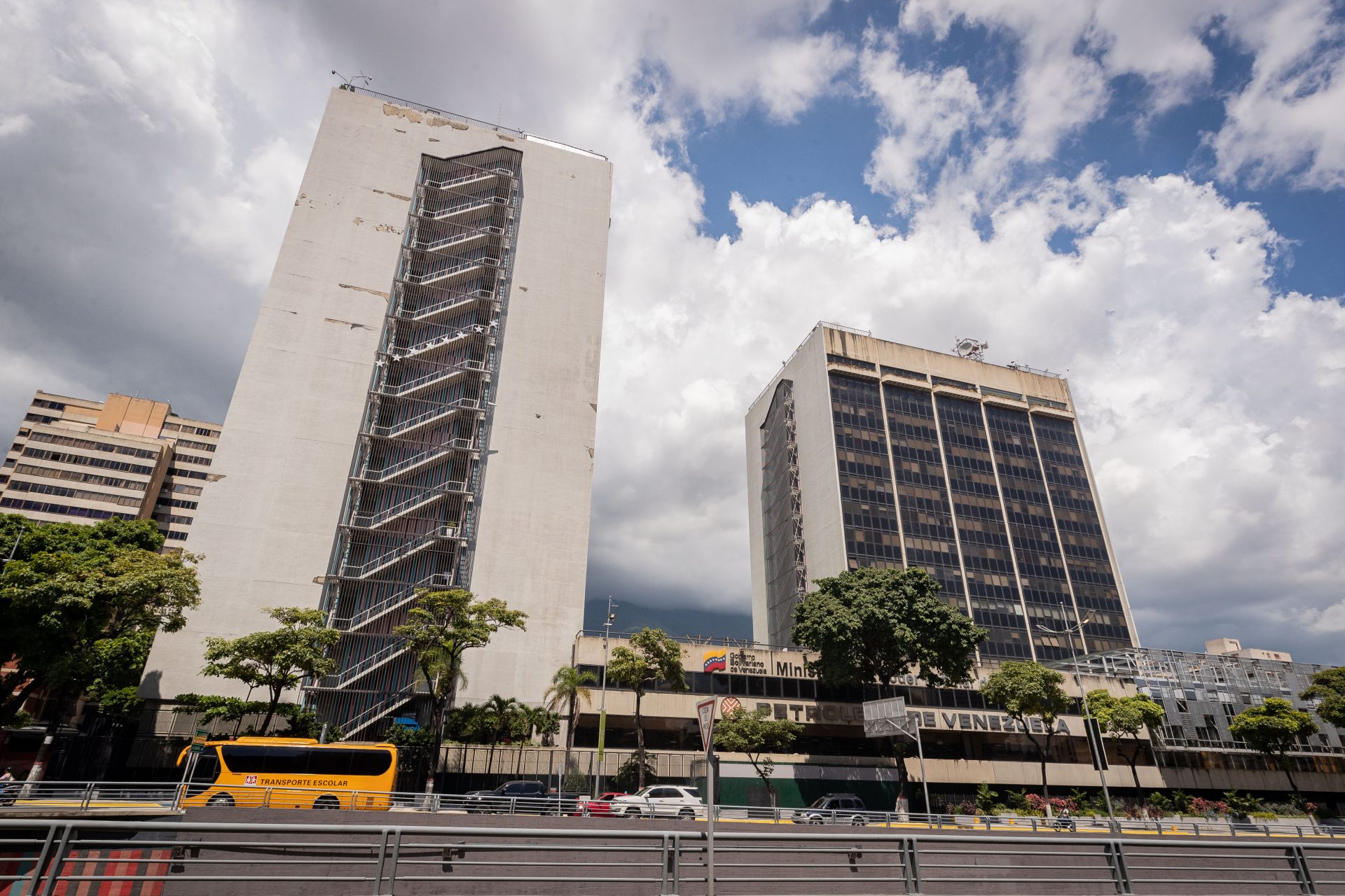 Edificio sede de Petróleos de Venezuela (PDVSA) en Caracas (Venezuela).