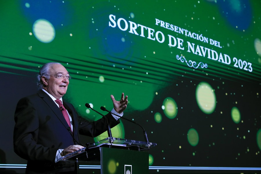 El presidente de Loterías y Apuestas del Estado, Jesús Huerta, interviene en la presentación del Sorteo Extraordinario de Navidad, este miércoles en Madrid