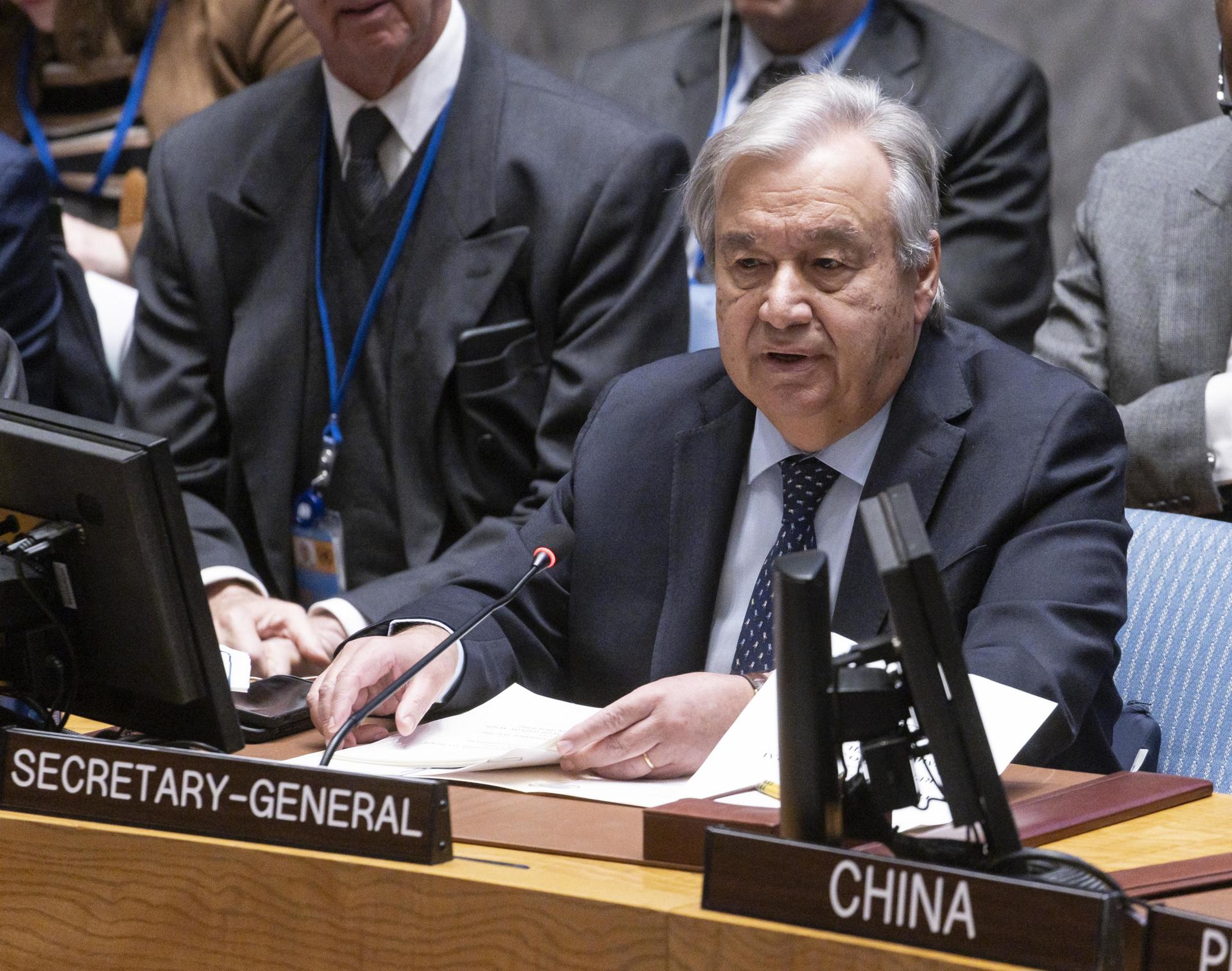 El secretario general de la ONU, António Guterres, se dirige a una reunión de alto nivel del Consejo de Seguridad de las Naciones Unidas sobre el conflicto entre Israel y Hamás, en Nueva York (EE.UU.), este 29 de noviembre de 2023. EFE/EPA/Justin Lane