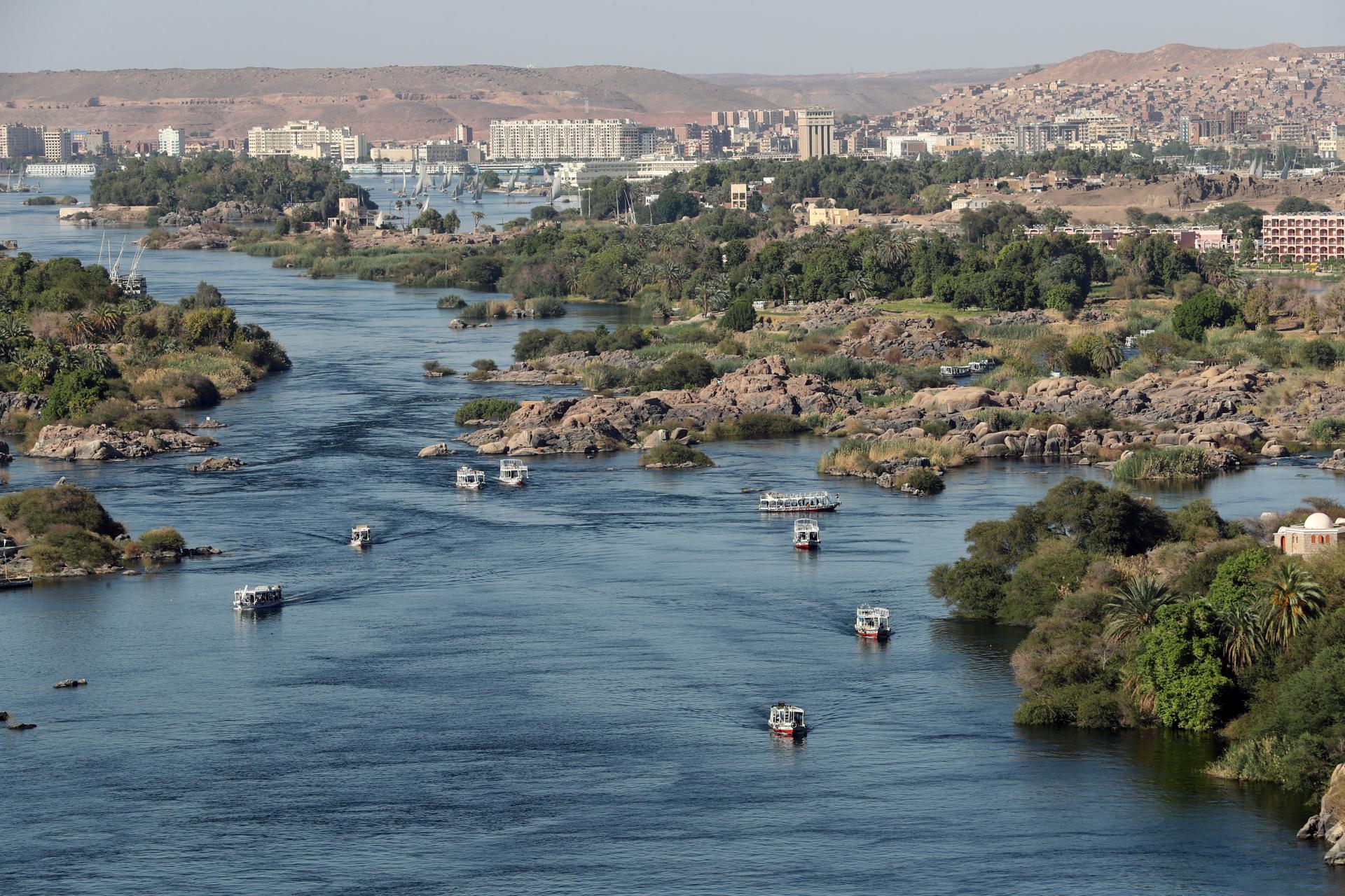 Barcos en el rio Nilo. EFE/EPA/KHALED ELFIQI
I