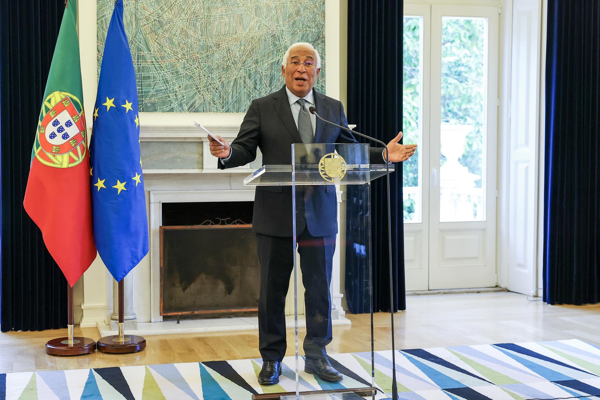 Portugal's Prime Minister Antonio Costa addresses the nation to announce he has submitted his resignation letter to the President of the Republic, at Sao Bento Palace in Lisbon, Portugal, 07 November 2023. EFE/EPA/JOSE SENA GOULAO