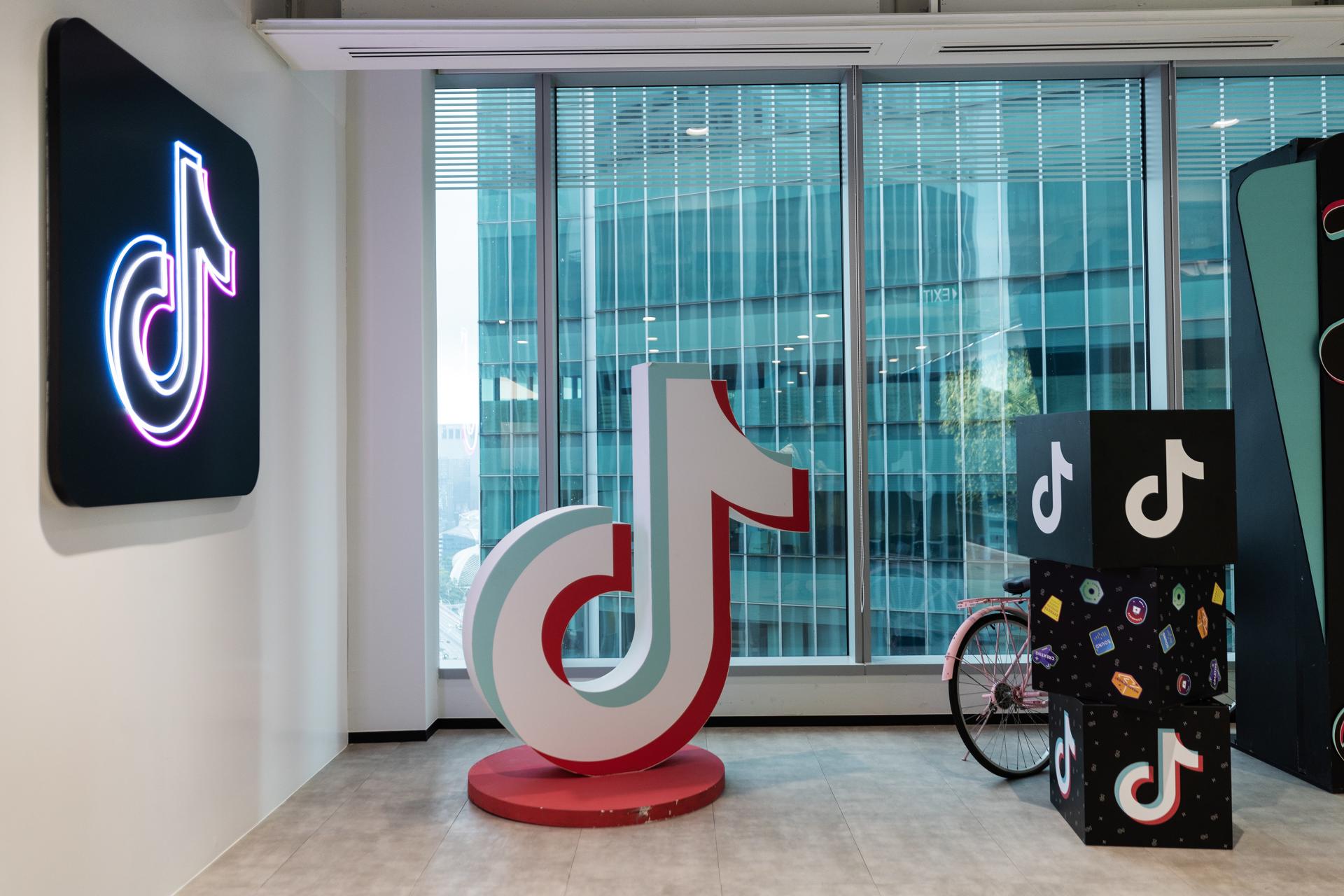 (FILE) A view of TikTok logos in the TikTok office during a press tour of Bytedance and TikTok's offices in Singapore, 29 August 2023. EFE/EPA/HOW HWEE YOUNG
