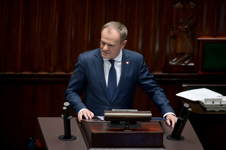 Donald Tusk presenta a su Gobierno en el Parlamento polaco 