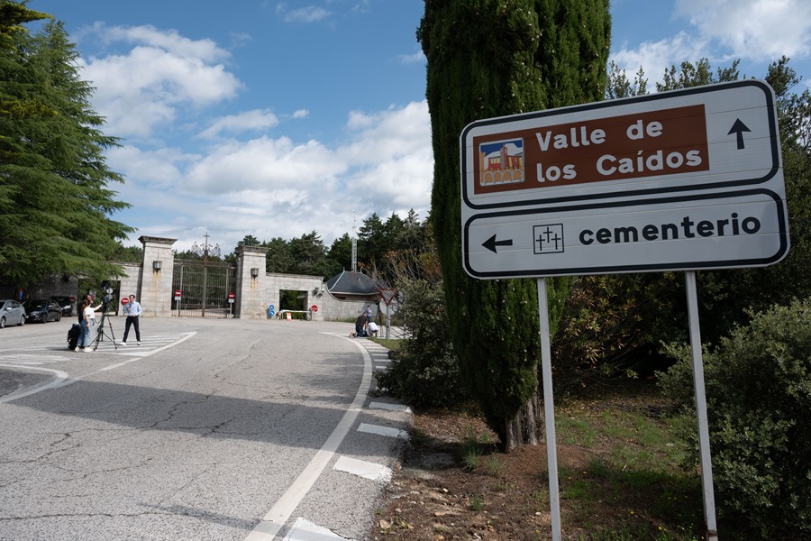 La Audiencia Nacional ordena parar las exhumaciones en el Valle de Cuelgamuros cautelarmente