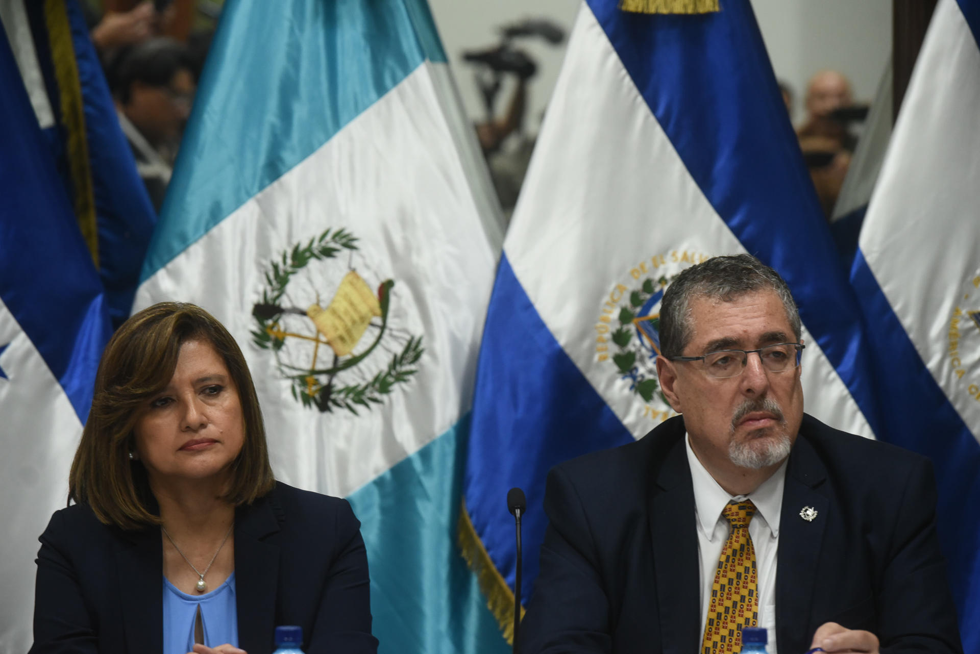 El máximo tribunal de Guatemala ordena que las autoridades electas tomen posesión en enero