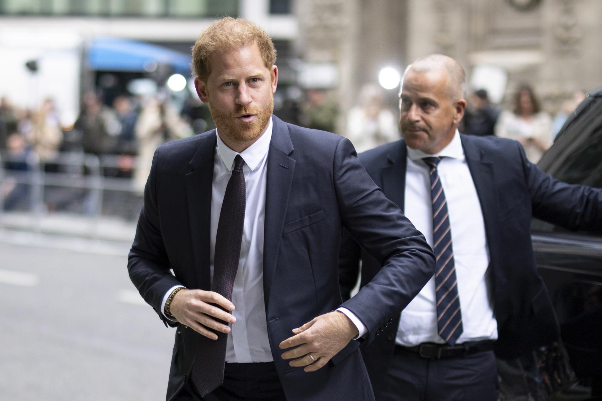 Prince Harry Wins Damages For Phone-hacking By Mirror Tabloids - EFE ...