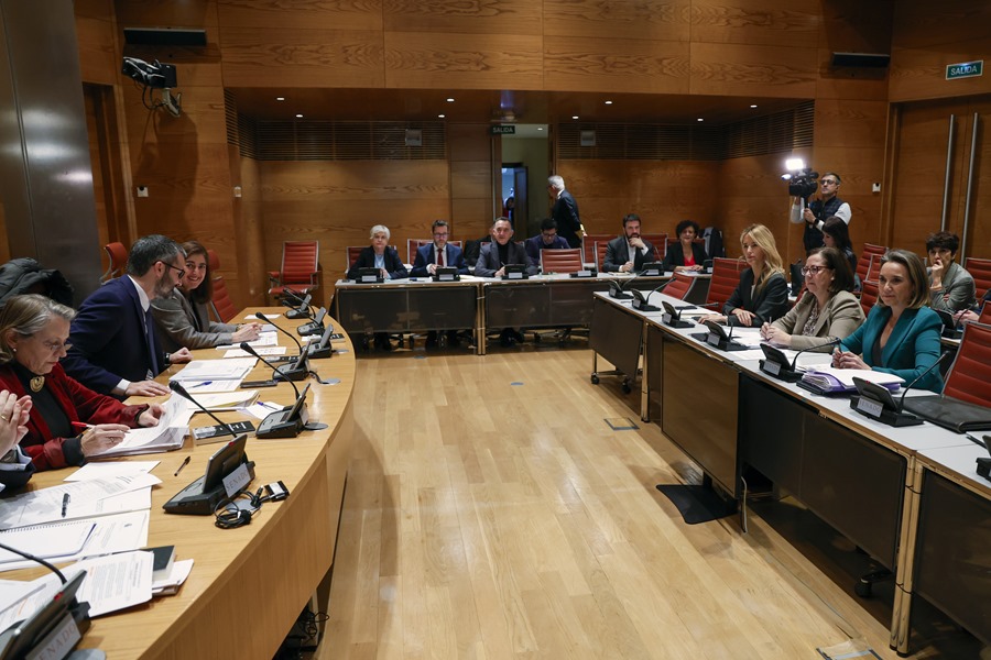 La ley de amnistía incorpora las enmiendas del PSOE