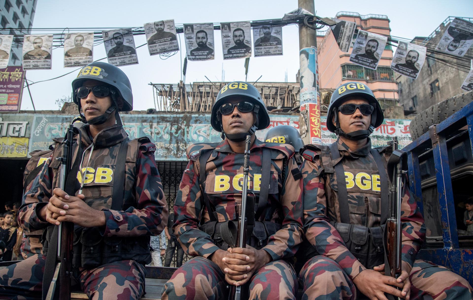 Violence rocks Bangladesh ahead of one-side national polls - EFE Noticias