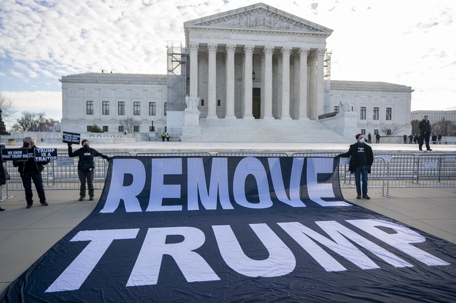Audiencia en el Tribunal Supremo de EE.UU. que determinará si el expresidente Donald Trump está inhabilitado para volver a la Casa Blanca