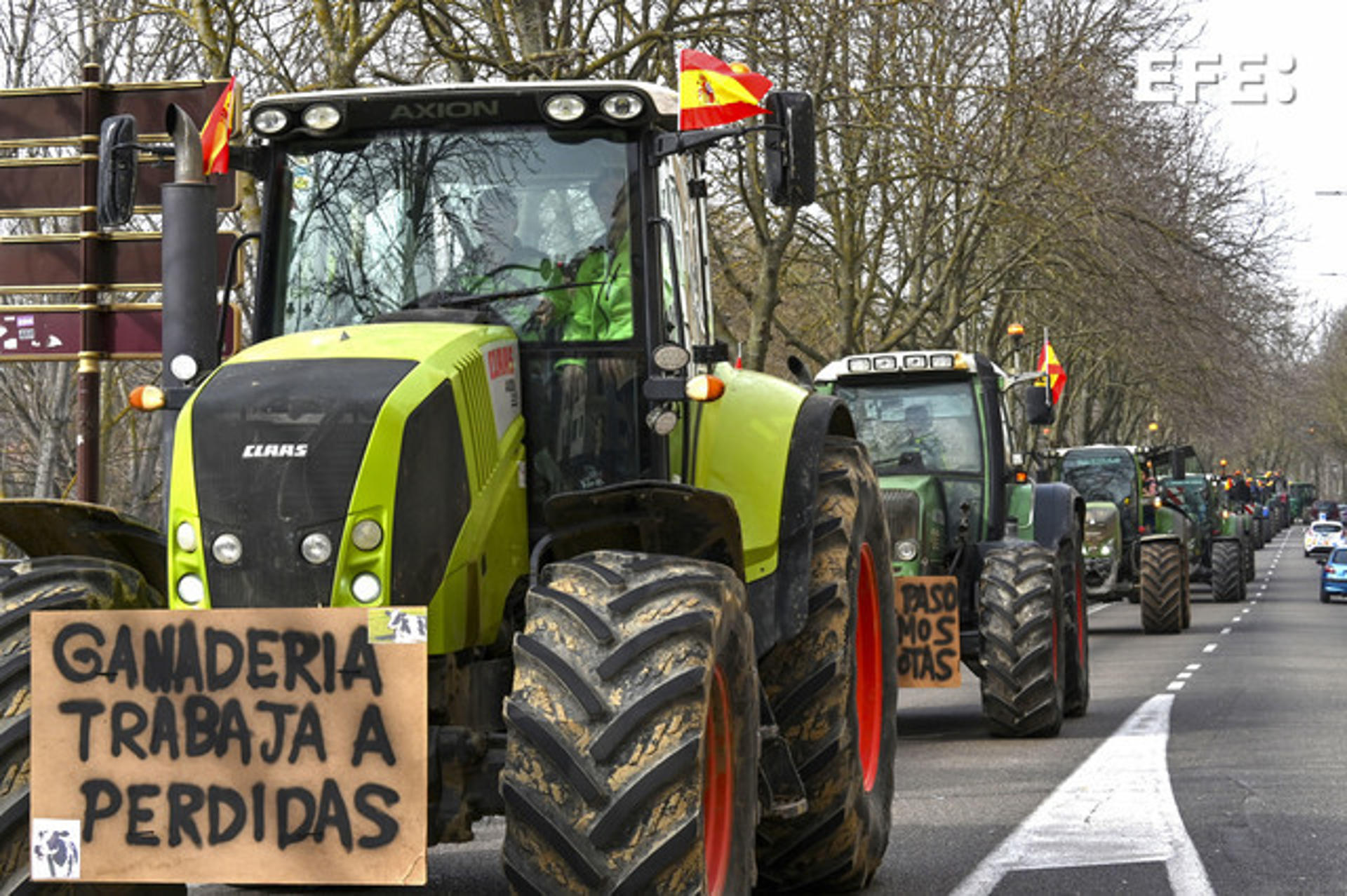 Spanish farmers take to the roads, joining wave of protests in Europe - EFE