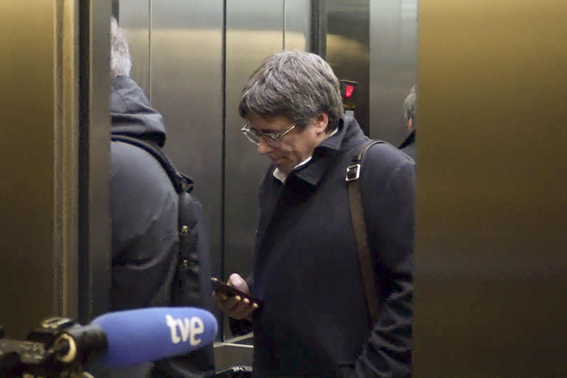 La Junta de Fiscales analiza el informe que no ve indicios delictivos contra Puigdemont
