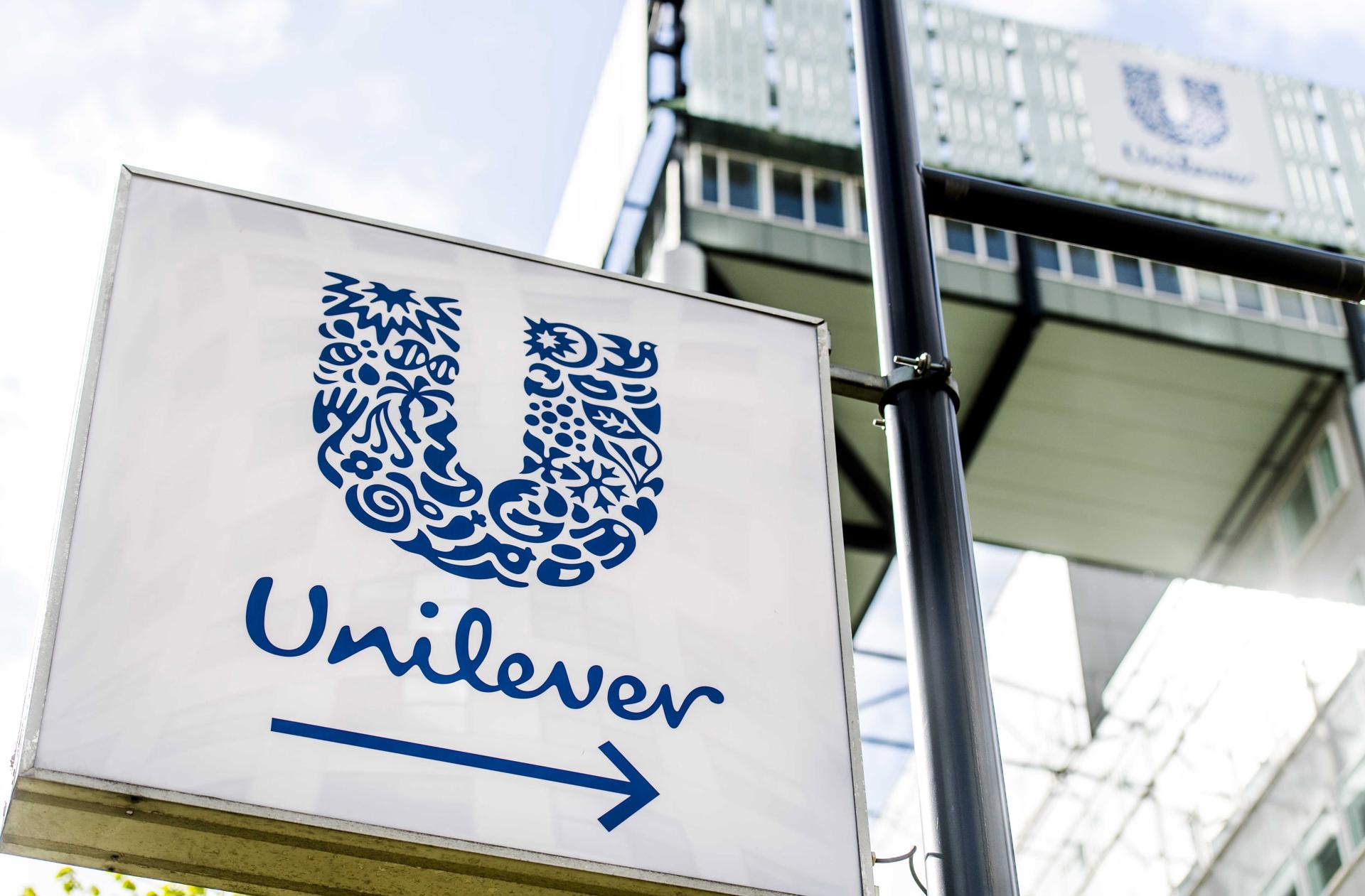 Unilever recortará unos 7.500 empleos