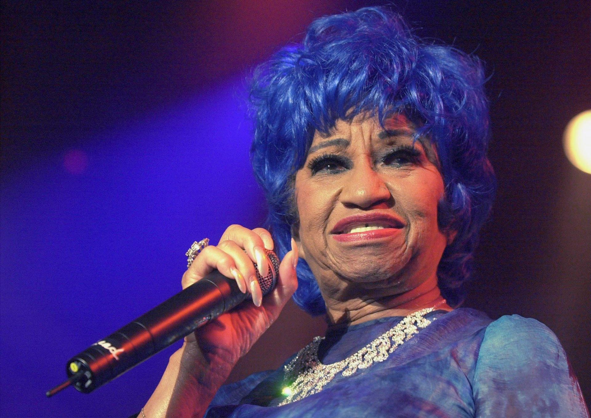 Lanzan rara grabación de un concierto de Celia Cruz en los 80
