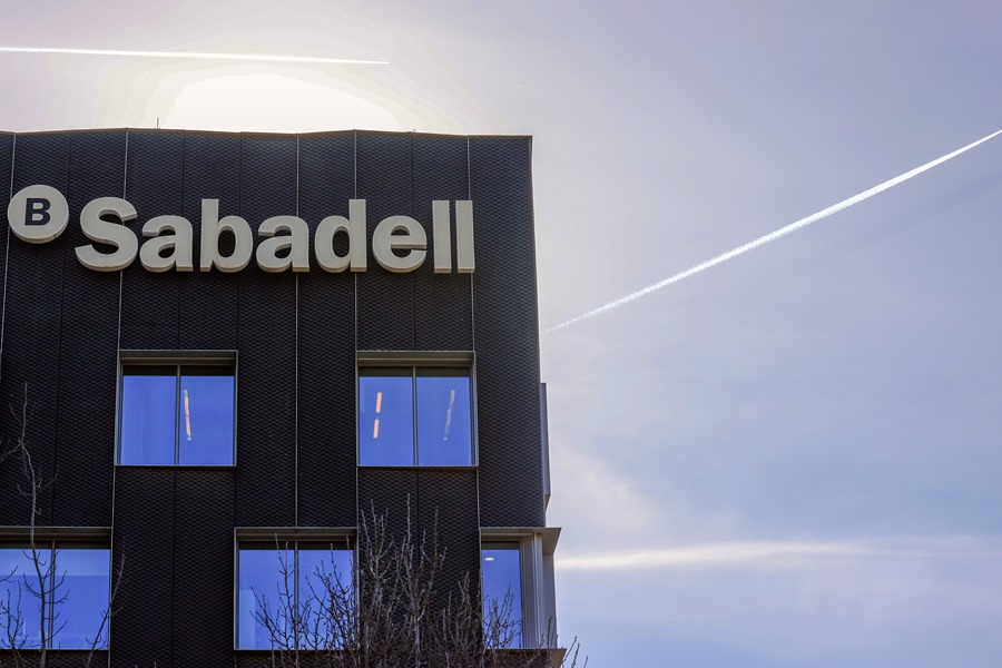 FADE believes that the merger of BBVA and Sabadell will scale back credit score