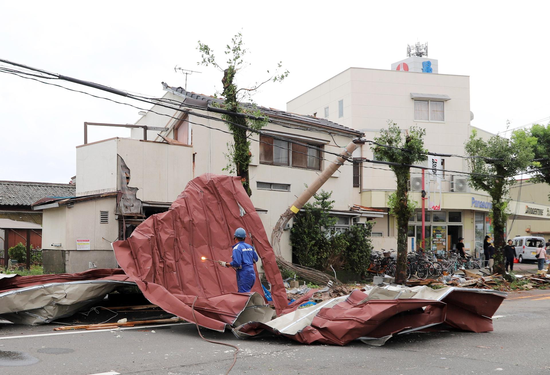 Typhoon Shanshan wreaks havoc in Japan, kills at least 4