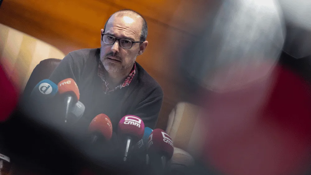 Bellido insta a PP y PSOE a acordar la reforma del Estatuto