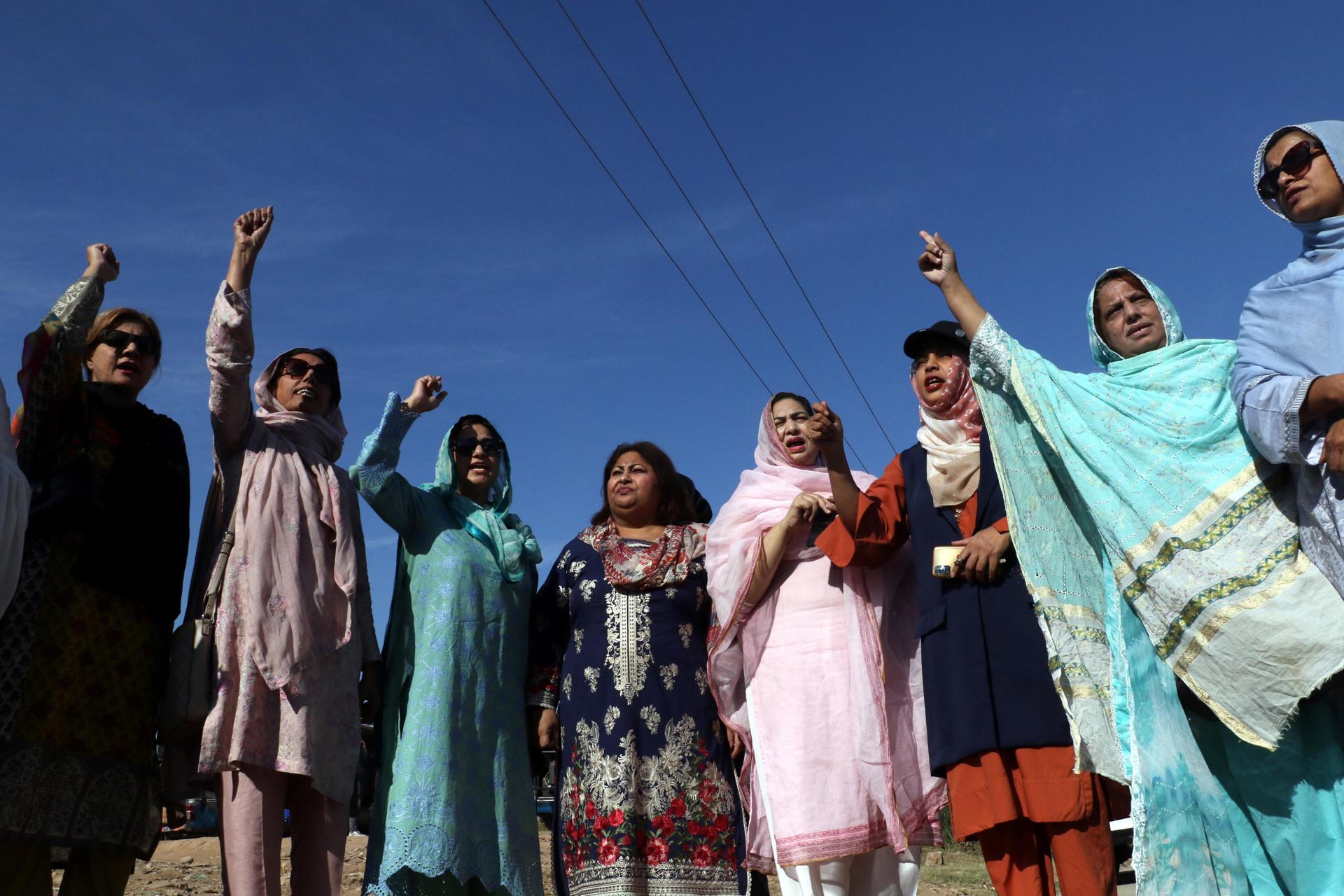 From the veil to the vanguard of Pakistani resistance