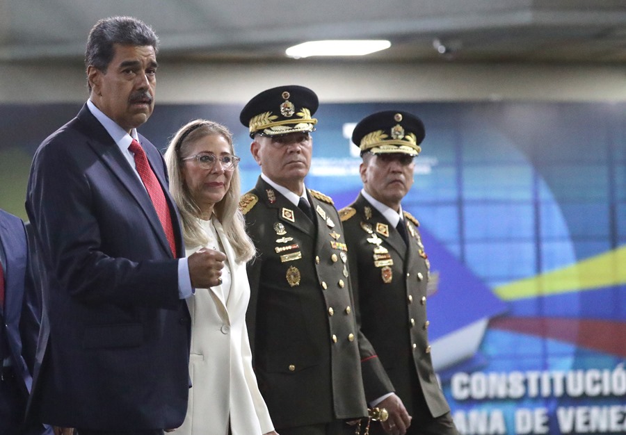 Venezuela: Maduro anuncia ejercicios militares por la "soberanía"