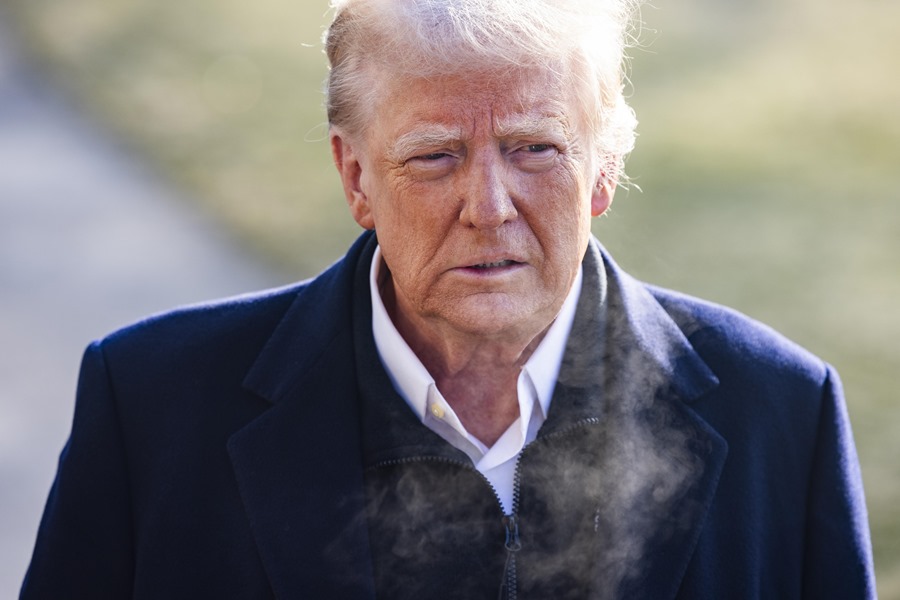 US Offers Federal Workers Early Resignation Bonuses - News Directory 3