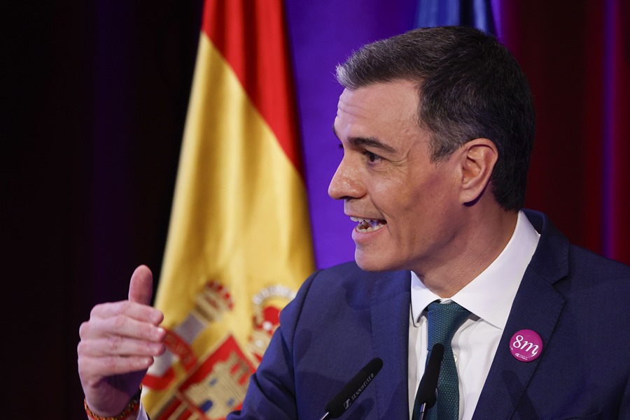 El pacto con Junts y la defensa enturbian la relación de Sánchez