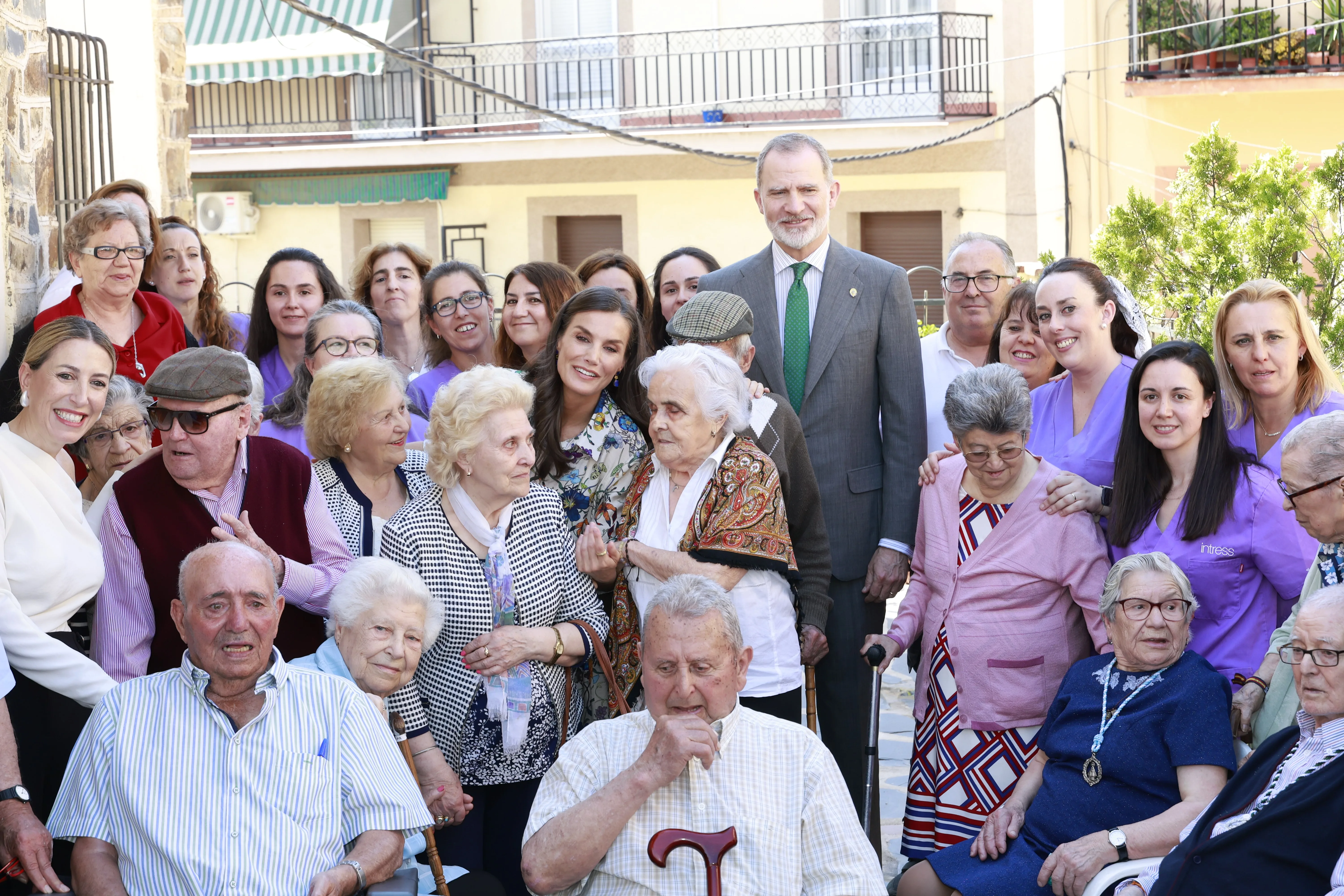 Felipe VI y doña Letizia visitan el monasterio de Guadalupe