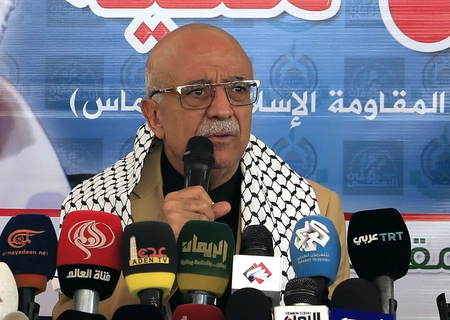 El Ejército israelí confirma su ataque contra la capital de Yemen y la muerte del primer ministro hutí