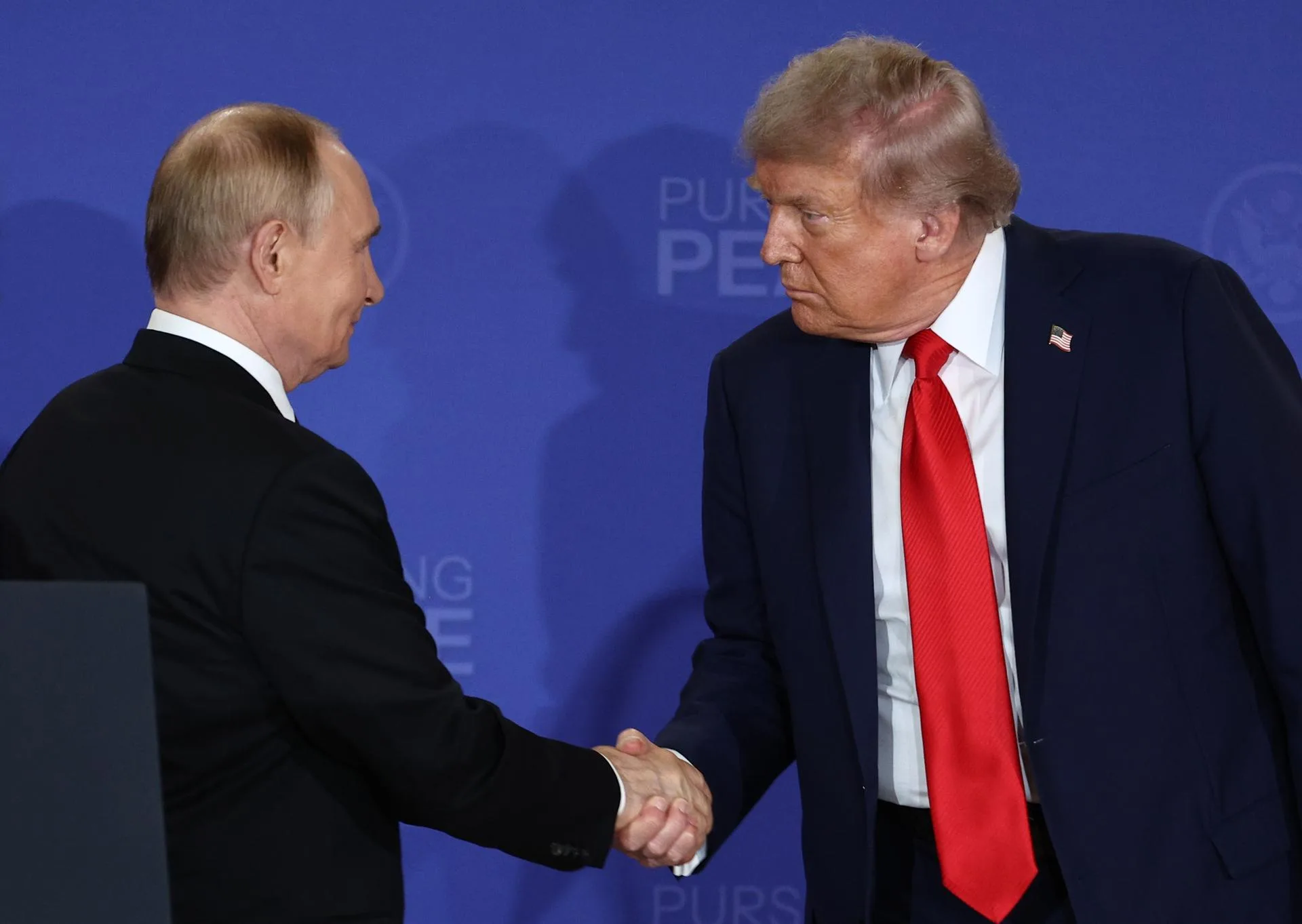 Rusia niega avances respecto a una posible cumbre entre Putin, Zelenski y Trump