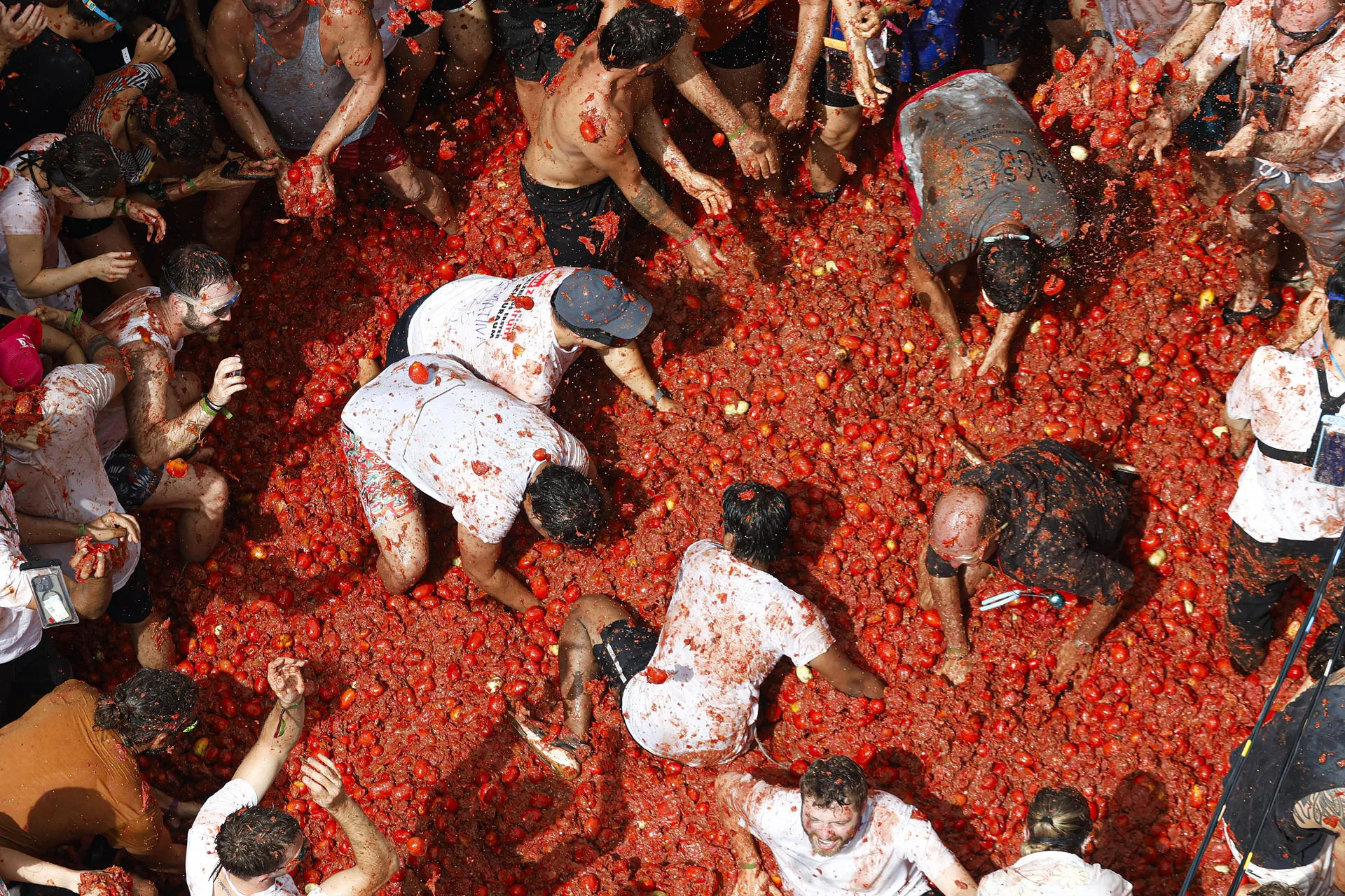 Tomatina 2025: Buñol se sacude a tomatazos la conmoción de la dana