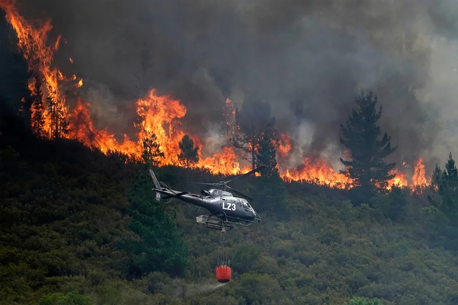 Última hora de los incendios: La situación mejora, aunque con reactivaciones que preocupan