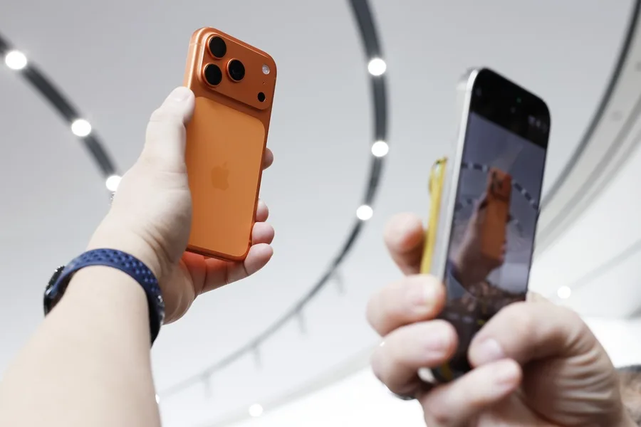 Apple presenta los iPhone 17 y mantiene los precios de sus modelos Pro pese a los aranceles