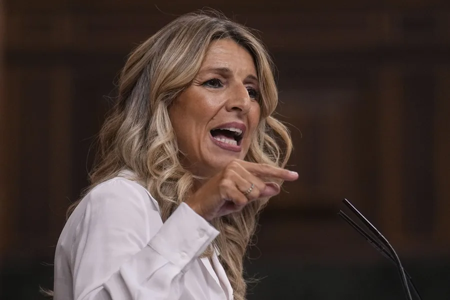 Yolanda Díaz acusa a Junts de intentar chantajear en la negociación de la reducción de la jornada laboral