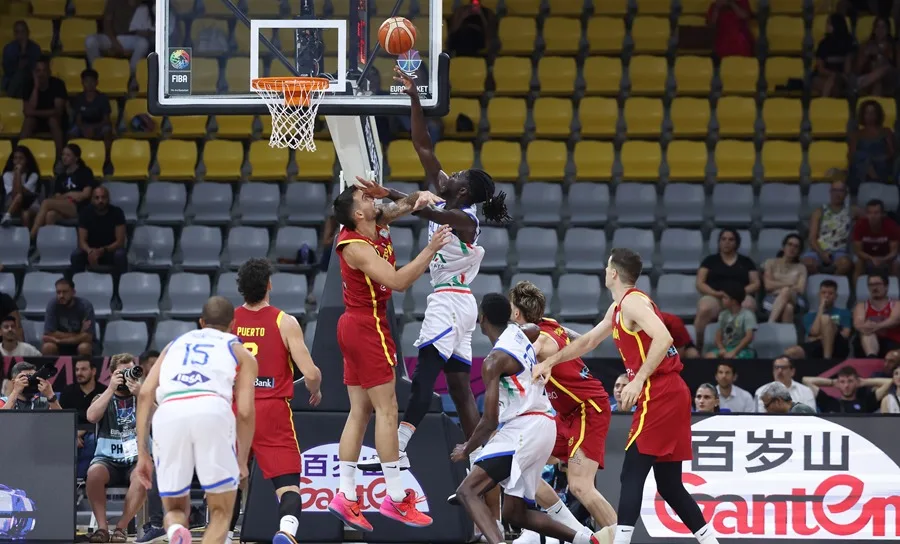 67-63. España pierde contra Italia
