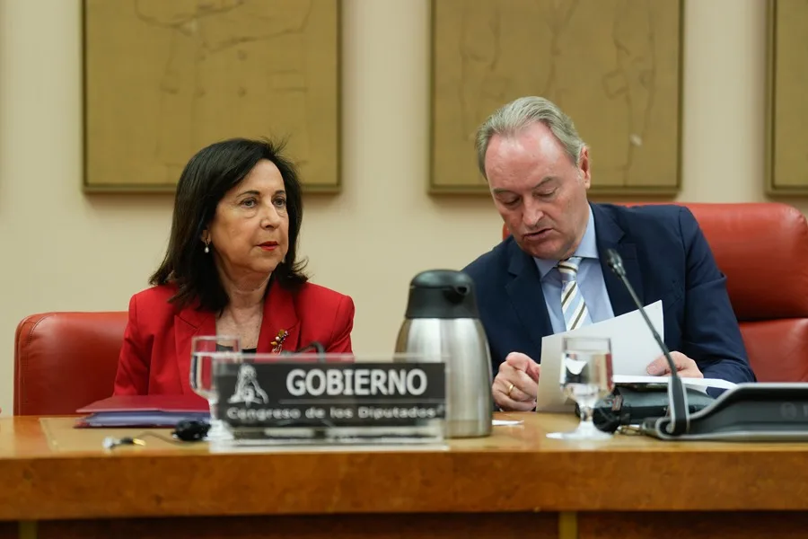 Alberto Fabra (PP) deja de presidir la Comisión de Defensa del Congreso por el vínculo de su hijo con una empresa del sector