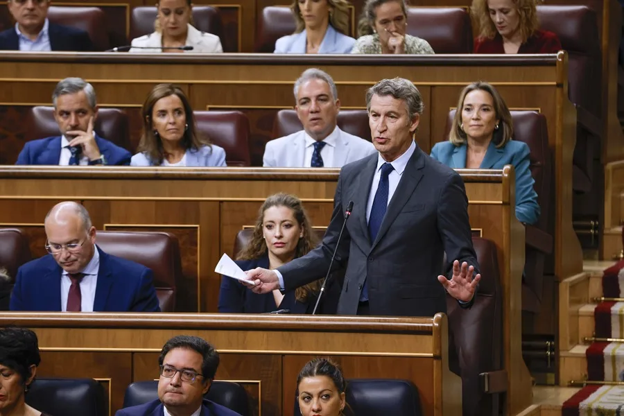 Feijóo acusa a Sánchez de ser capaz de pactar hasta con Netanyahu