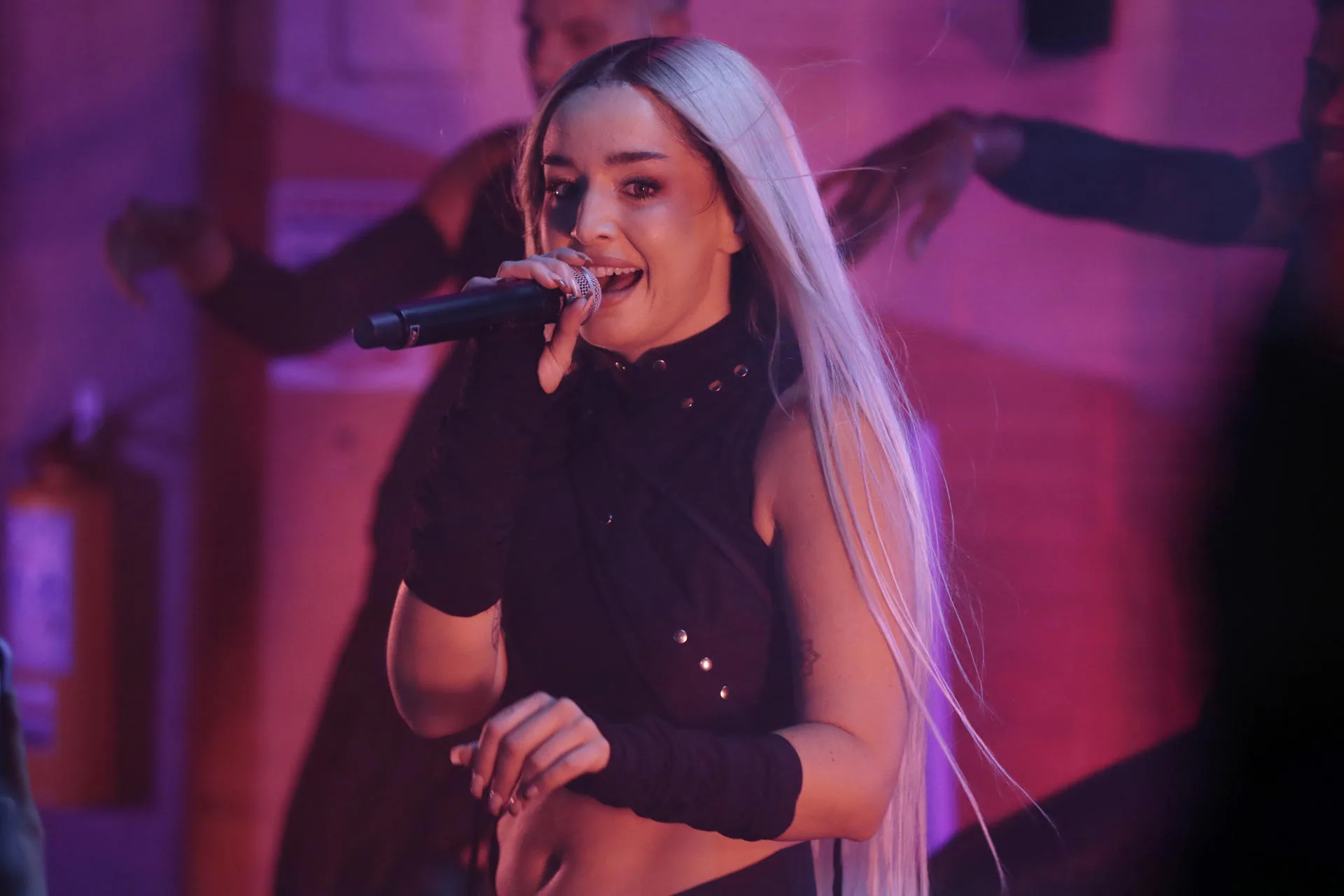 Lola Índigo anuncia que se tomará un descanso: «Estoy agotada»