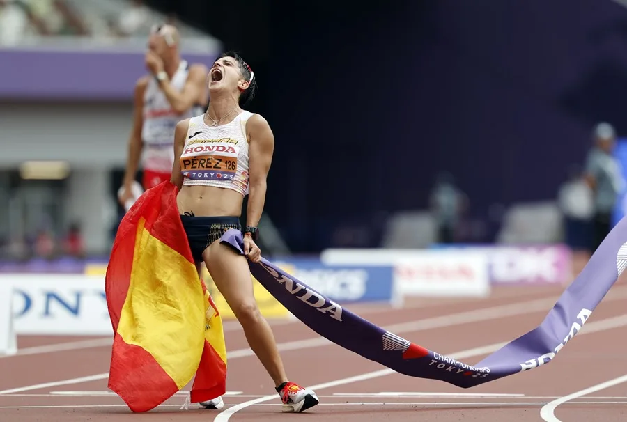 María Pérez, campeona del mundo de 35 kilómetros marcha