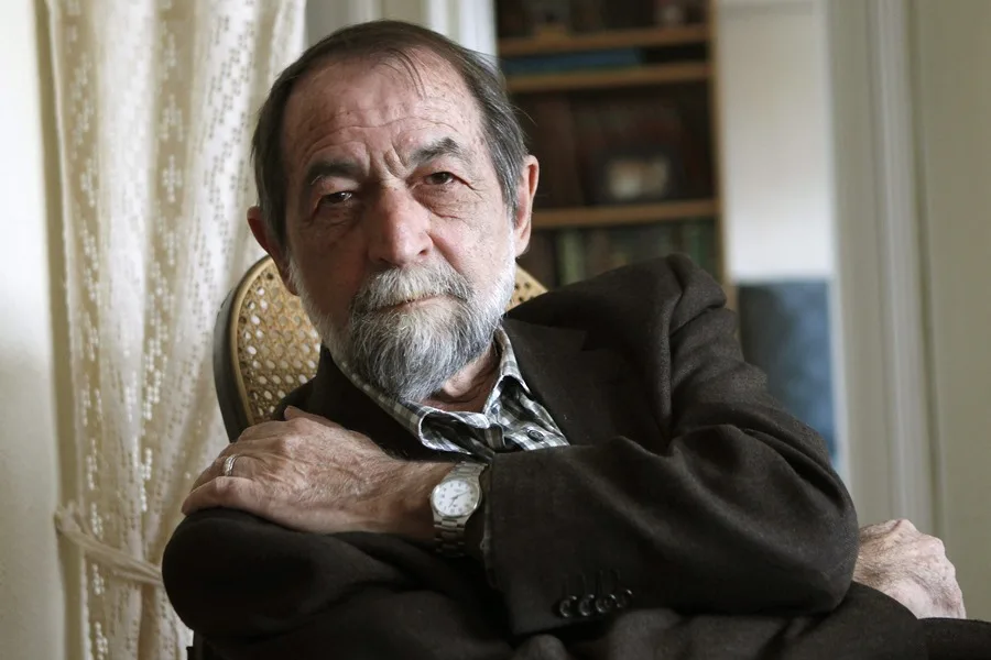 Muere el cantautor extremeño Pablo Guerrero a los 78 años