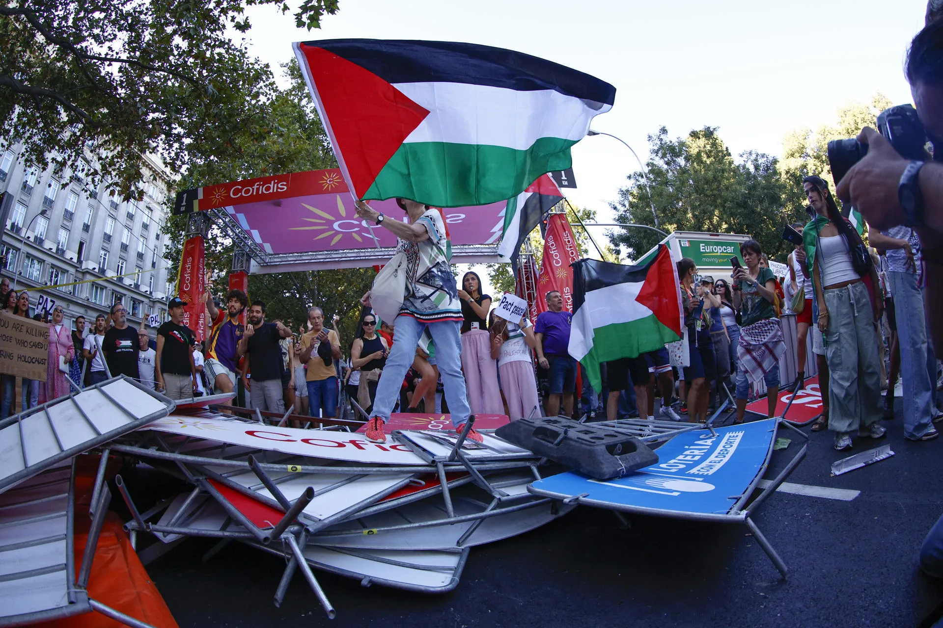 El PP acusa al Gobierno de inducir las protestas propalestinas que han llevado a cancelar La Vuelta