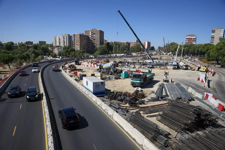 Tráfico instalará radares con ruedas para controlar la velocidad en tramos en obras
