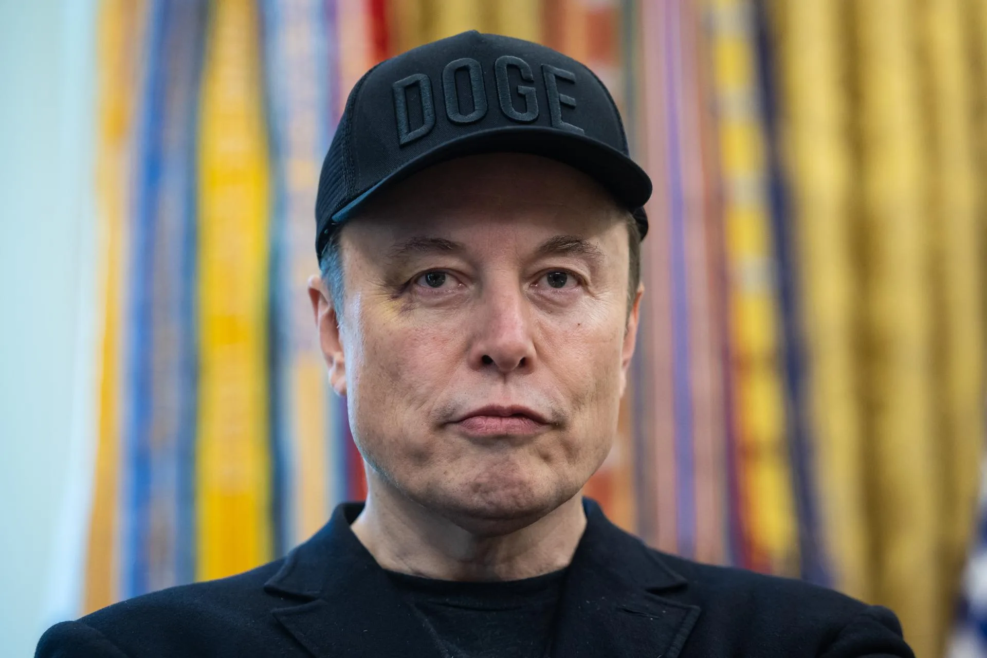 El padre de Elon Musk fue acusado de abuso sexual infantil contra 5 familiares, según el NYT