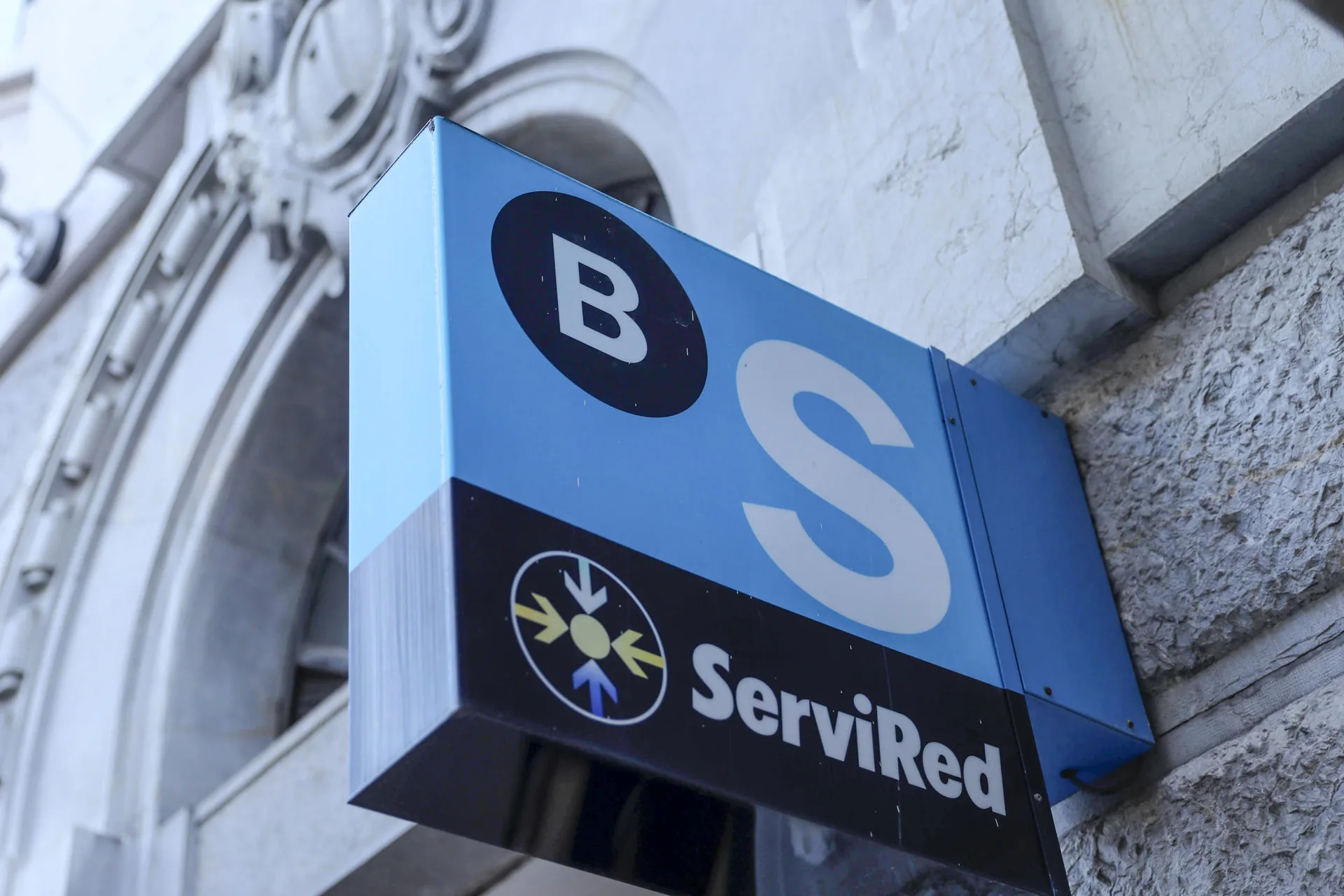 El Sabadell considera «pobre» la oferta del BBVA tras ser autorizada por la CNMV y dice que es peor que la rechazada en 2024