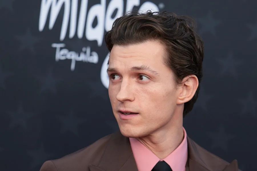 El actor Tom Holland sufre una conmoción cerebral leve en el rodaje de la nueva entrega de ‘Spider-Man’