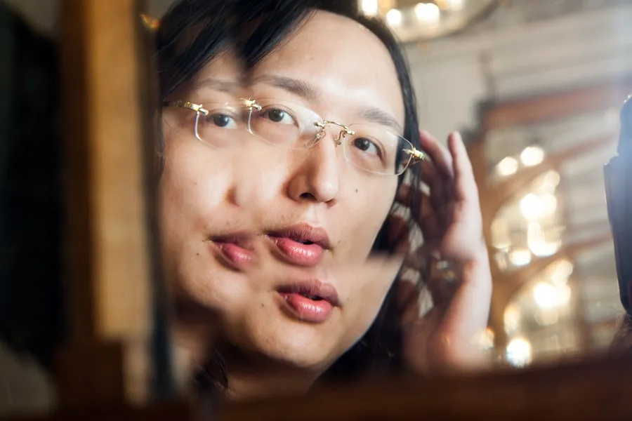 Quién es Audrey Tang, la ‘hacktivista’ trans que ha ganado el Nobel alternativo de 2025