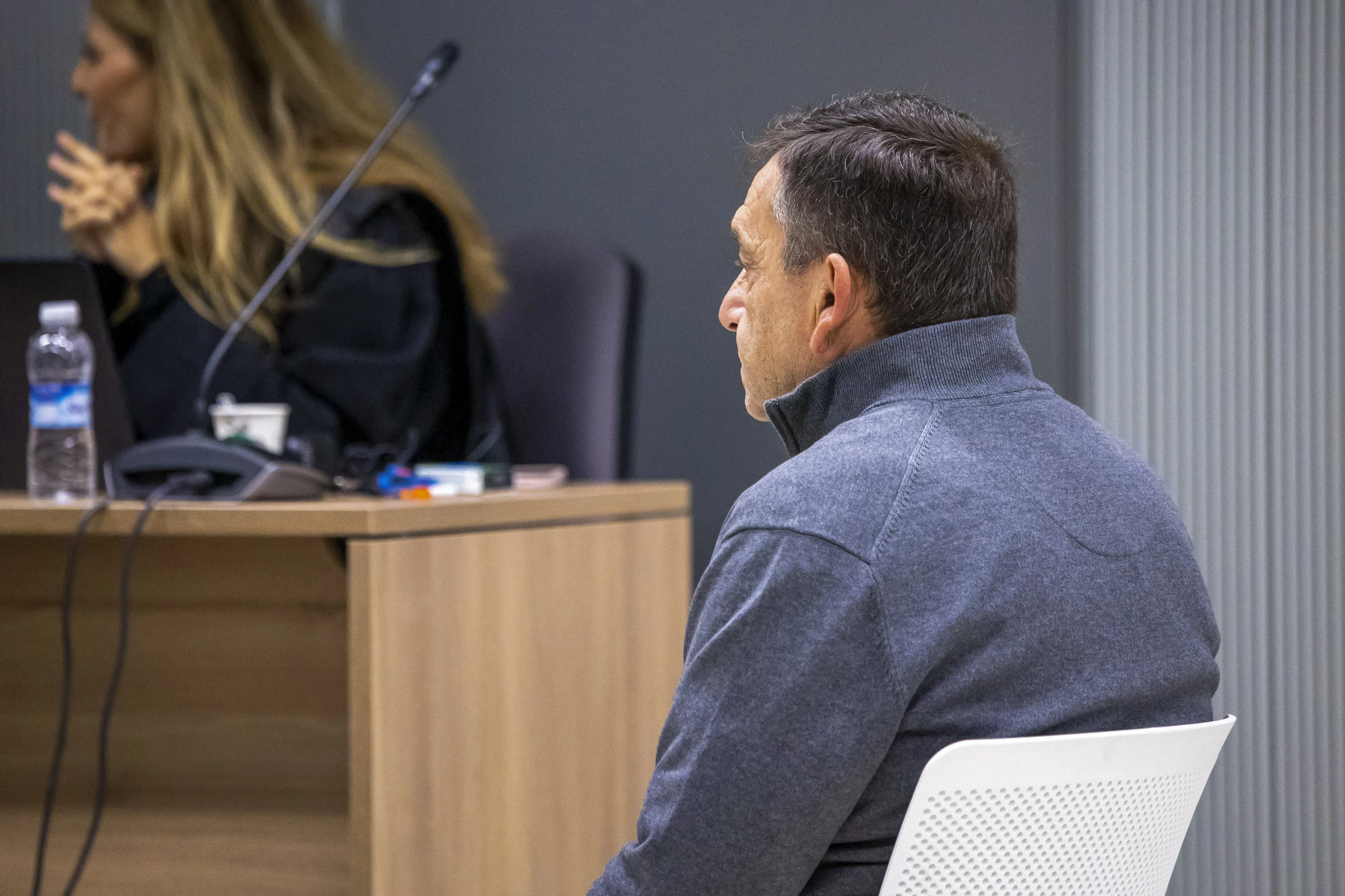 El fiscal mantiene 22 años para el acusado de matar a su mujer