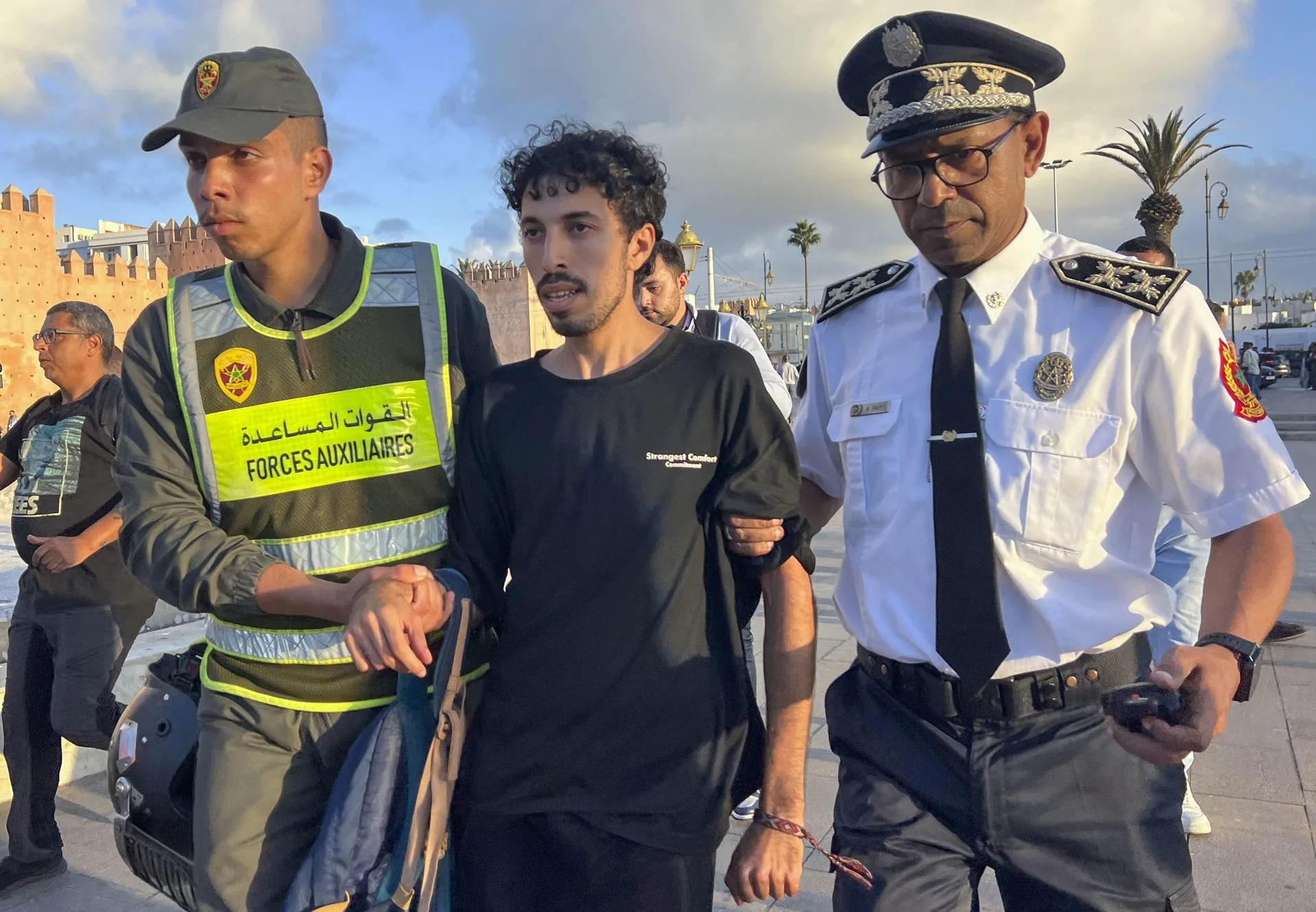 Las protestas de jóvenes en Marruecos dejan al menos 286 heridos y más de 400 detenidos